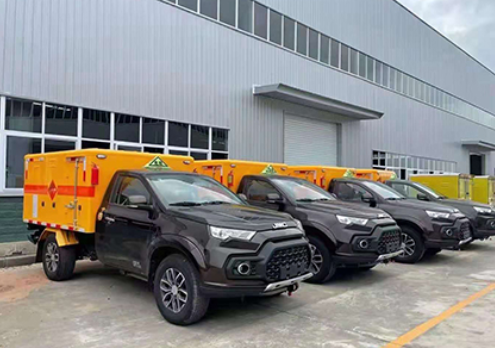龙岗爆破器材运输车-保障安全与效率的关键